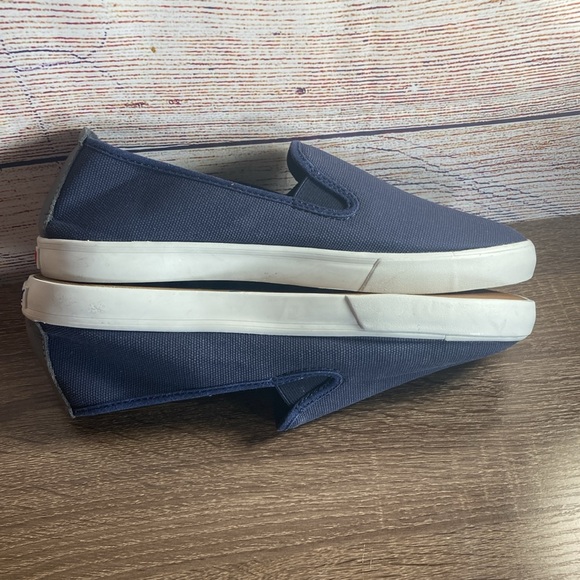 EUC Stealth Sneaker in Washed Navy by Johnnie-O Size 10 - Picture 6 of 8